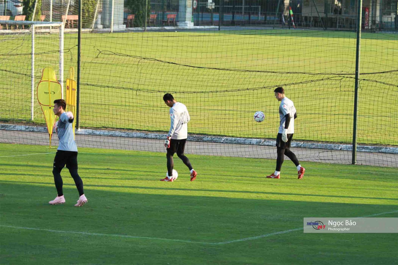3 thủ môn Văn Lâm, Tiến Dũng và Tuấn Mạnh chắc chắn tham dự AFF Cup 2018 3 thu mon dtvn